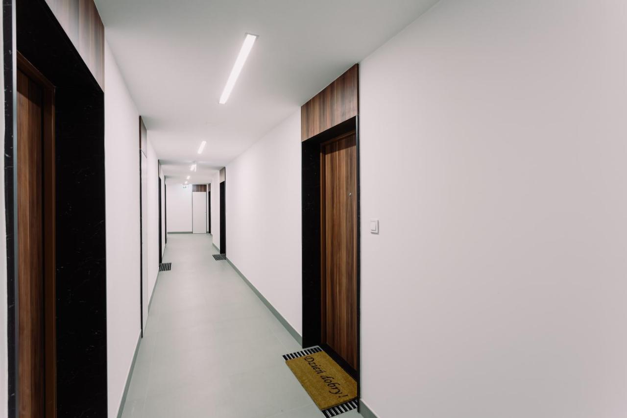 Chill Apartments Airport Ursynow Варшава Экстерьер фото