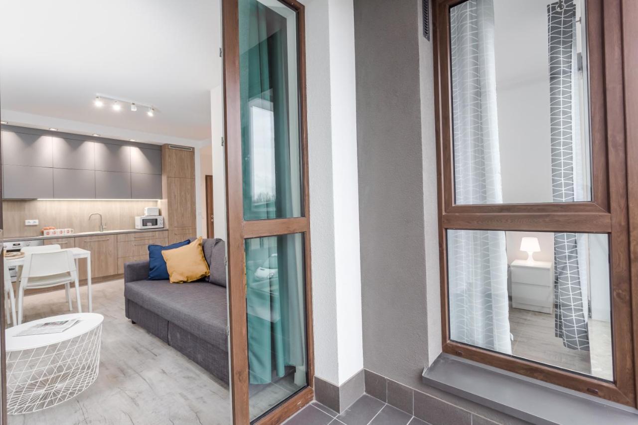 Chill Apartments Airport Ursynow Варшава Экстерьер фото