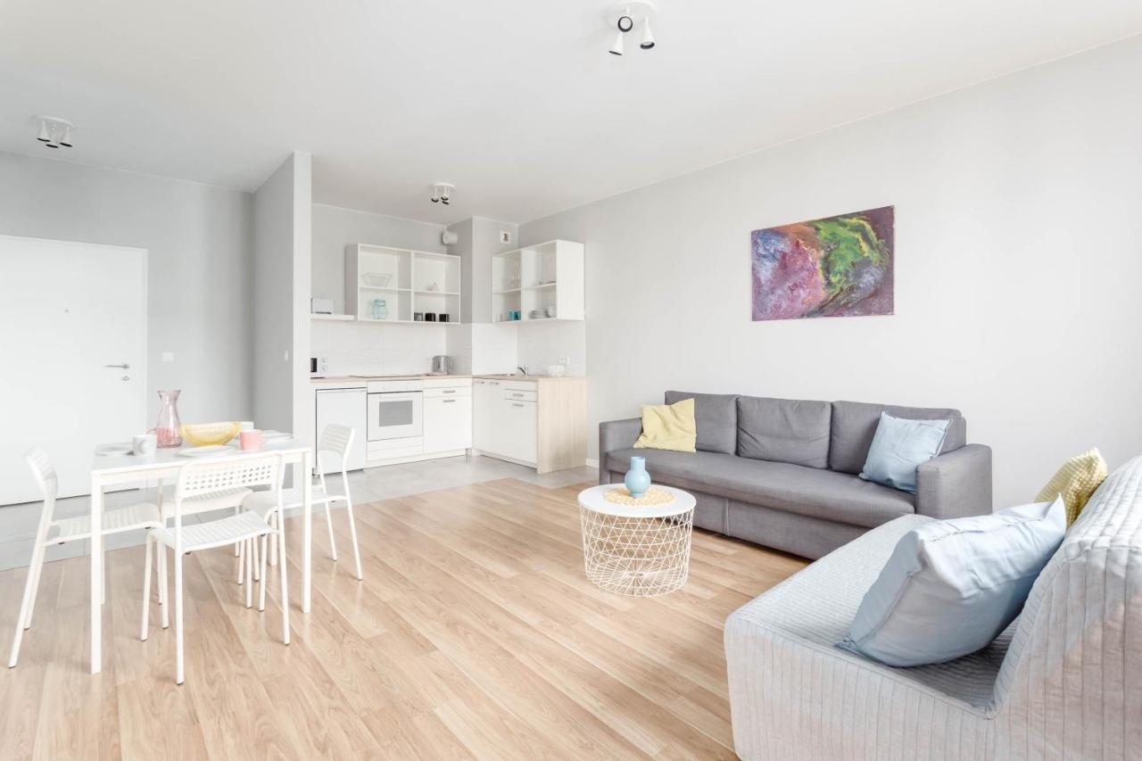 Chill Apartments Airport Ursynow Варшава Экстерьер фото