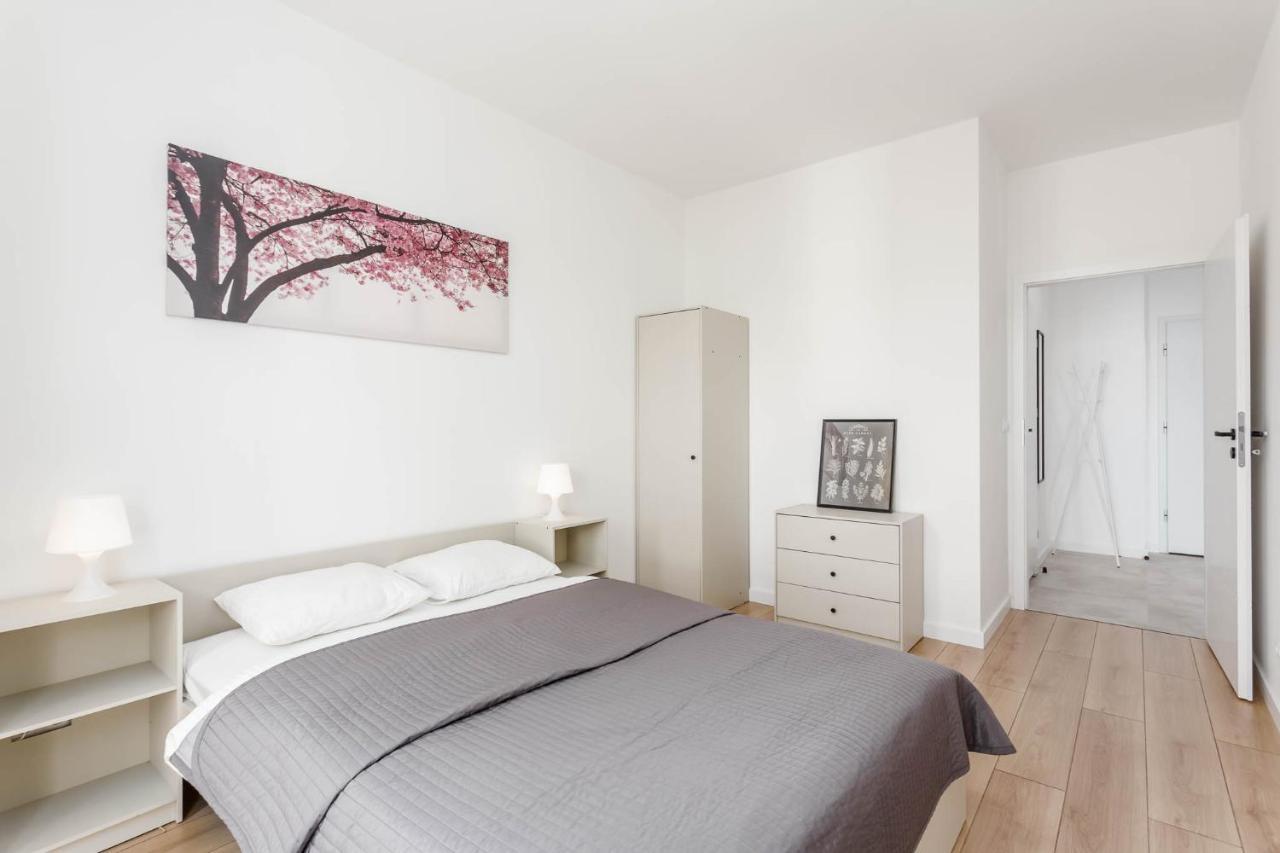 Chill Apartments Airport Ursynow Варшава Экстерьер фото