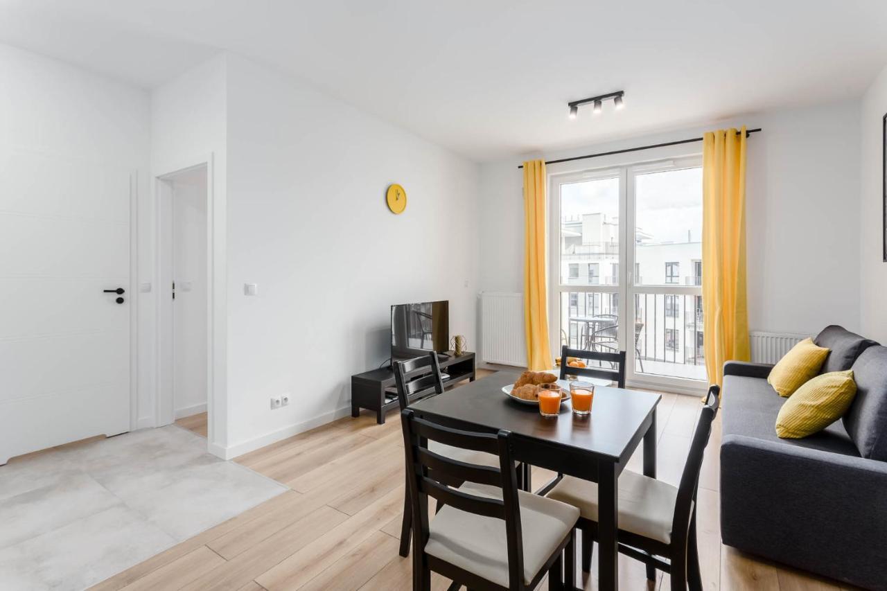 Chill Apartments Airport Ursynow Варшава Экстерьер фото