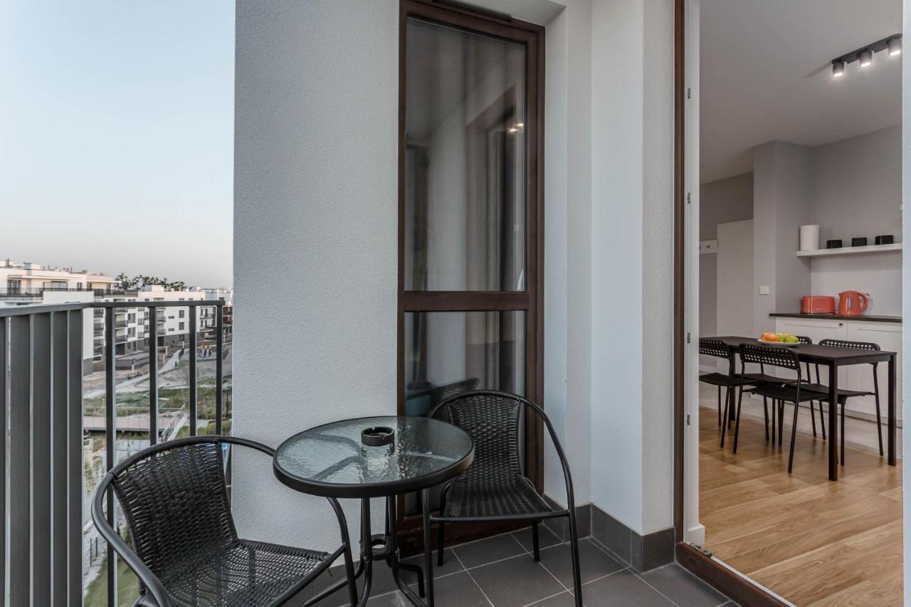 Chill Apartments Airport Ursynow Варшава Экстерьер фото